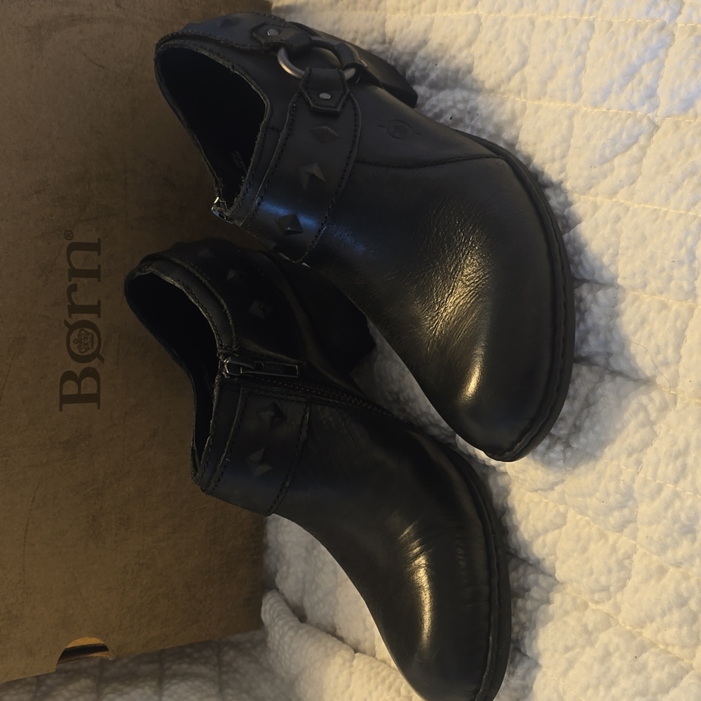 Born Maude Leather Booties - Picture 2 of 6